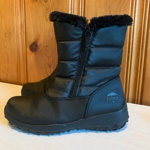 Totes Black Insulated Boots